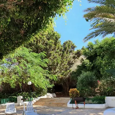 Ocean Front Playa Chica Apartment Santa Cruz de Tenerife